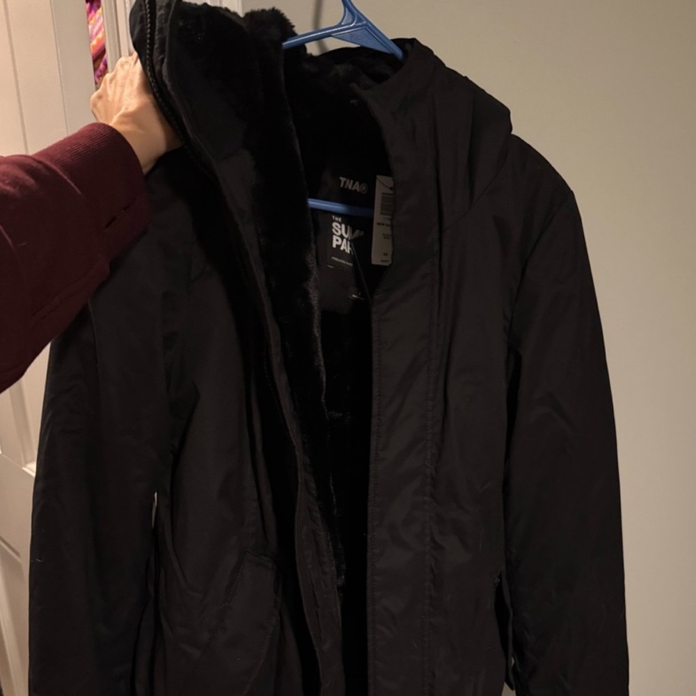 TNA Aritzia Parka NWT